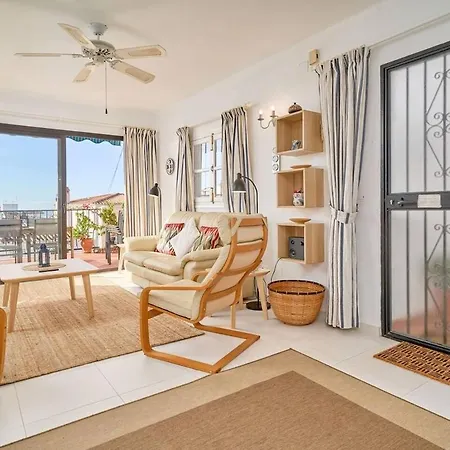 Casa Marazul Capistrano * Нерха