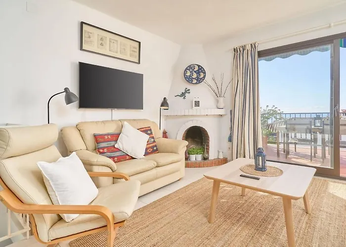 Casa Marazul Capistrano * Нерха