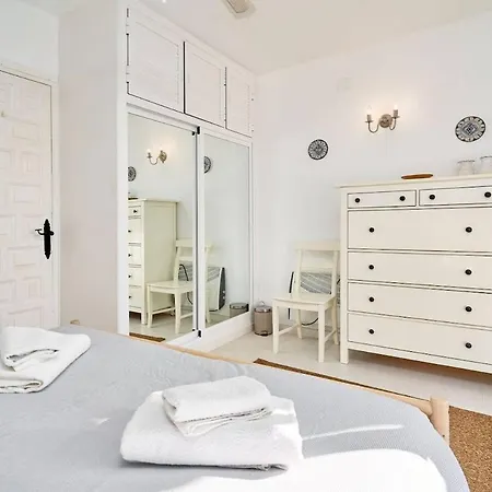 Casa Marazul Capistrano 네르하